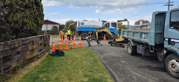 Wratt Street Overland flow path investigations at Woodlands Ave - Ground Penetrating Radar, potholing and coal tar sampling.